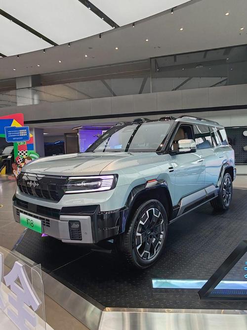 东莞石龙镇禾云清企业管理咨询比亚迪方程豹硬派越野的爆款，英菲尼迪35周年与你共成长