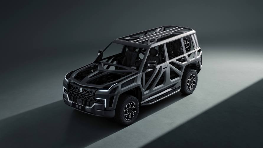 东莞石龙镇禾云清企业管理咨询仰望U8硬派越野的科技魅力，国能汽车对传统燃油车市场的冲击